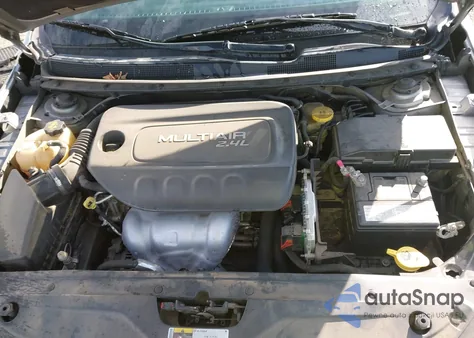 2015 Chrysler 200 C z USA, uszkodzony, nr VIN 1C3CCCCB8FN618900